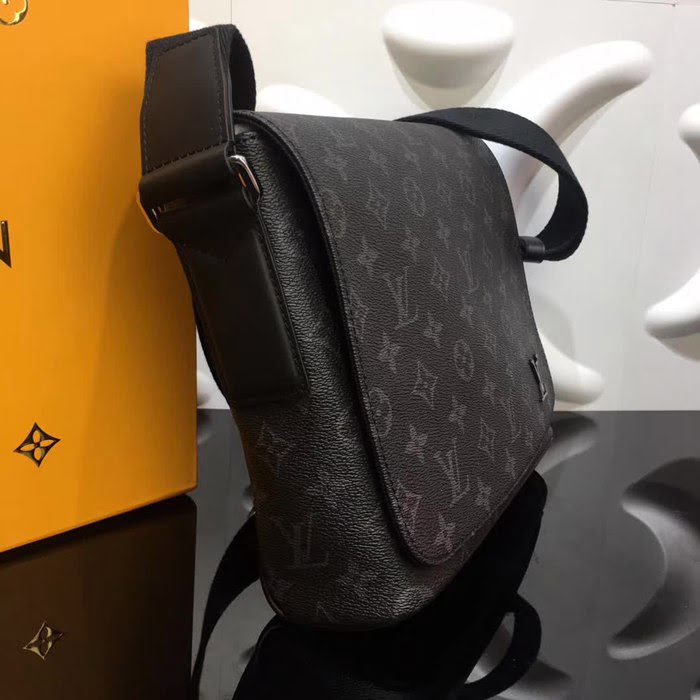 路易威登LV頂級原單 M44000 DISTRICT小號男士斜跨包 路易威登LV Paris徽章 YDH1239